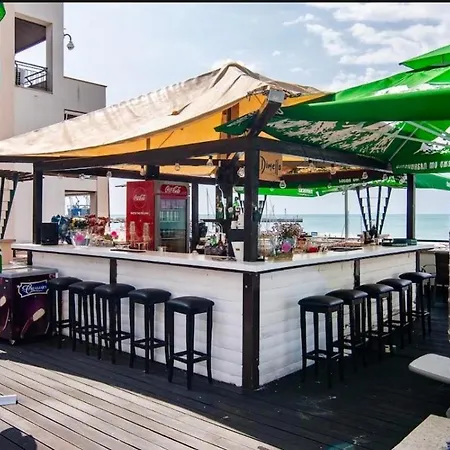 Apartman Deep Blue Horizon By The Sea *