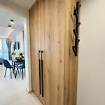 Deep Blue Horizon By The Sea Apartamento Balchik