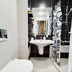 Deep Blue Horizon By The Sea Apartamento Balchik