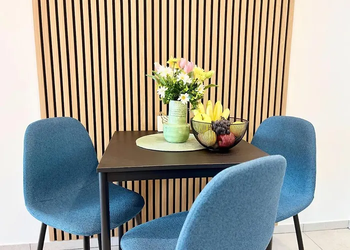 Deep Blue Horizon By The Sea * Balchik