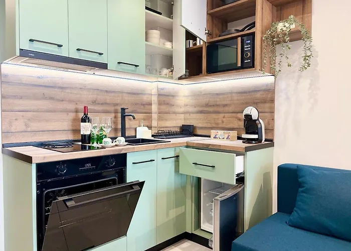 Deep Blue Horizon By The Sea Apartment Balchik